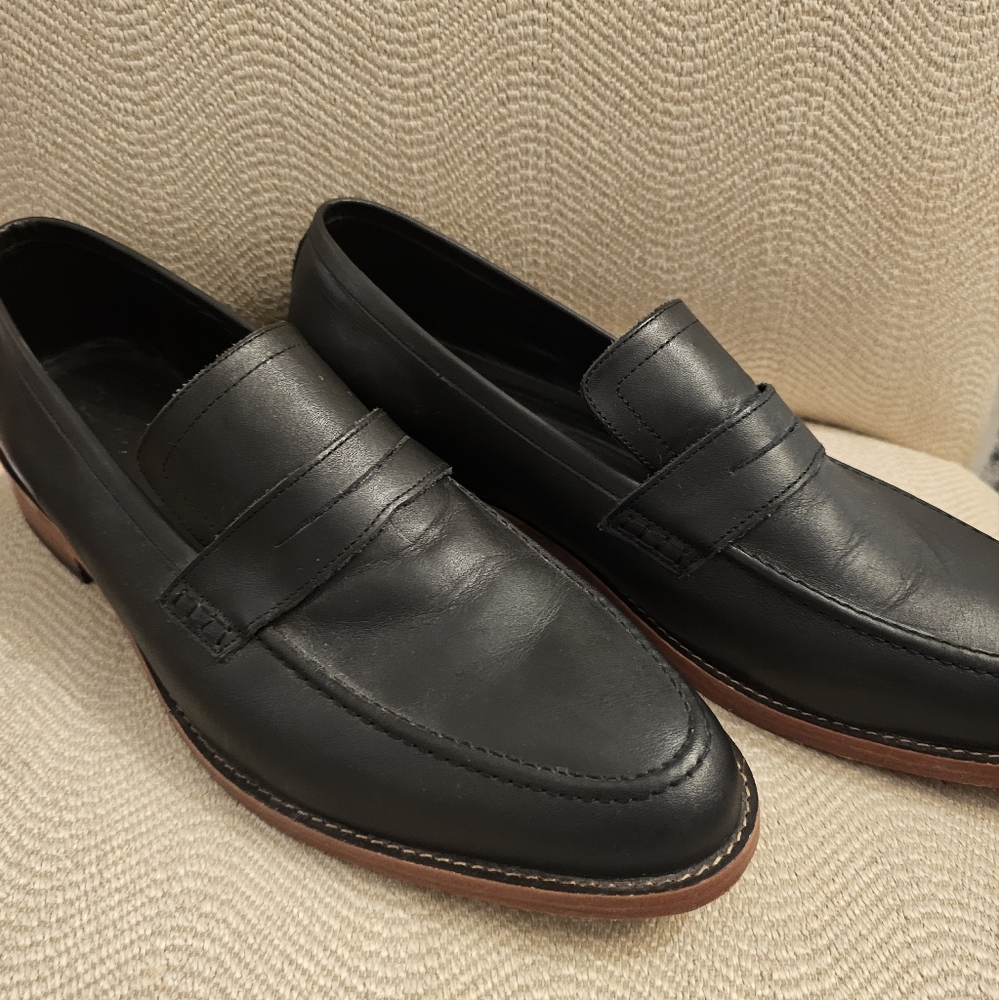 Nisolo black penny loafer size 12 in black